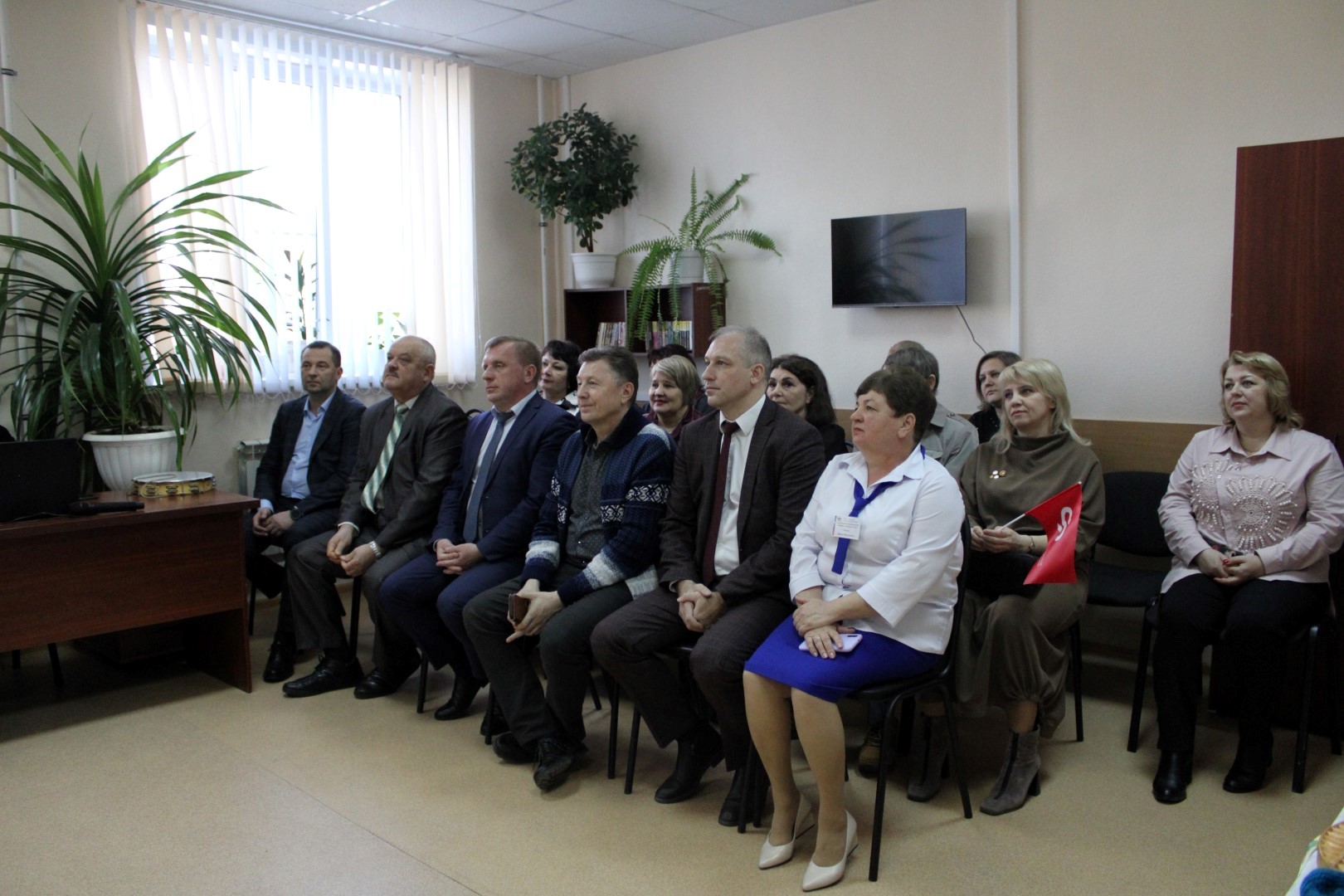 Сегодня,  28 марта, состоялось открытие Центра общения старшего поколения на базе  клиентской службы ОСФР по Воронежской области в Верхнемамонском районе..
