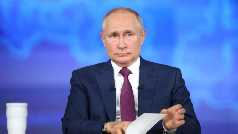 Глава Верхнемамонского мунципального района О.А. Михайлусов прокомментировал пресс-конференцию/ прямую линию В.В. Путина. Глава Верхнемамонского мунципального района О.А. Михайлусов прокомментировал пресс-конференцию/ прямую линию В.В. Путина.