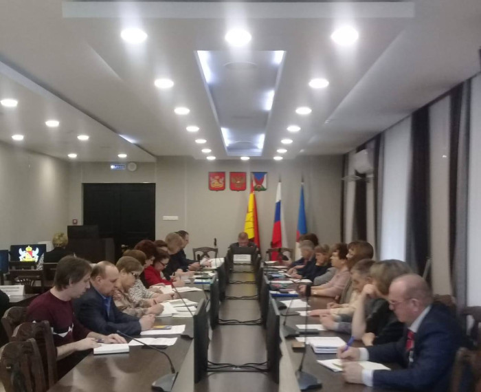 4 марта глава Верхнемамонского муниципального района Олег Алексеевич Михайлусов провел ежемесячное оперативное совещание с главами сельских поселений, заместителями, руководителями отделов администрации муниципального района, руководителям. 4 марта глава Верхнемамонского муниципального района Олег Алексеевич Михайлусов провел ежемесячное оперативное совещание с главами сельских поселений, заместителями, руководителями отделов администрации муниципального района, руководителям.